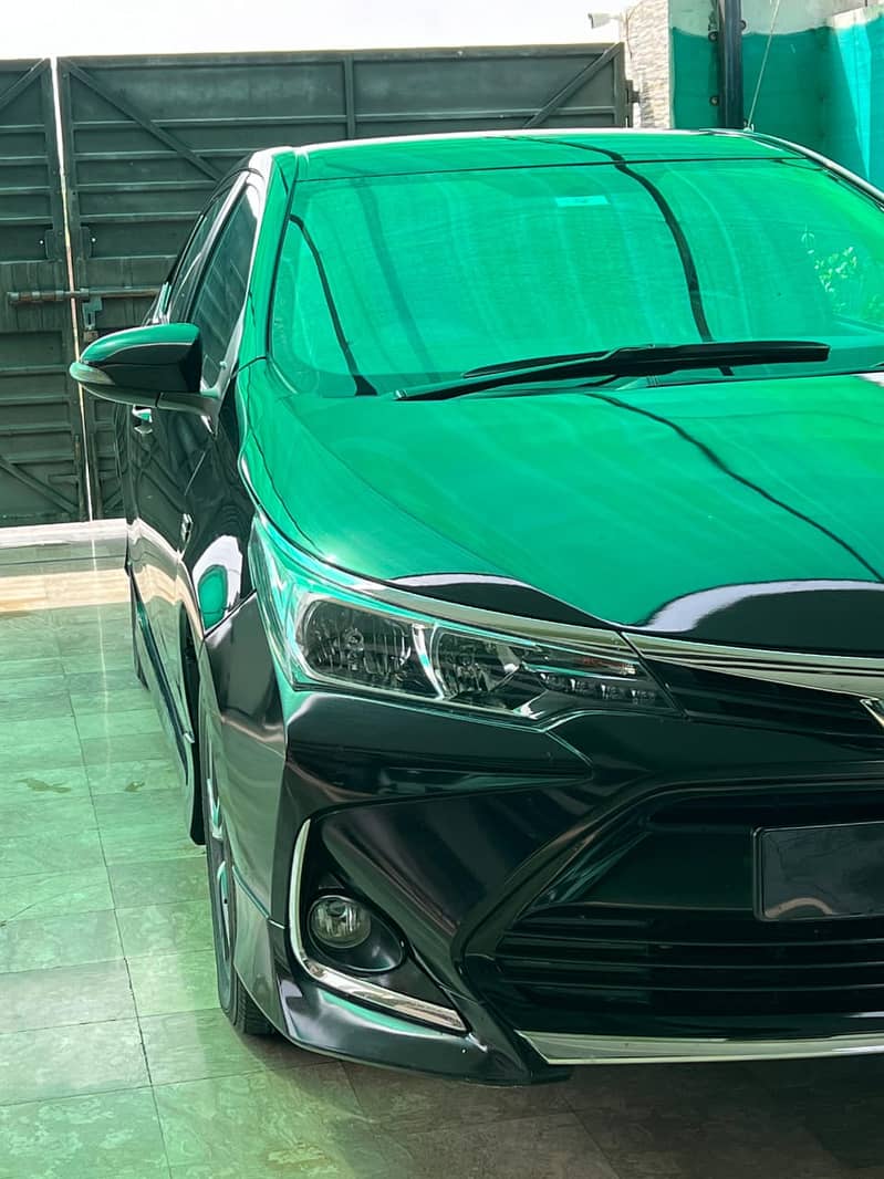 2017 Corolla Altis 1.6 atomatic,  45000 mileage Lahore Registered 15