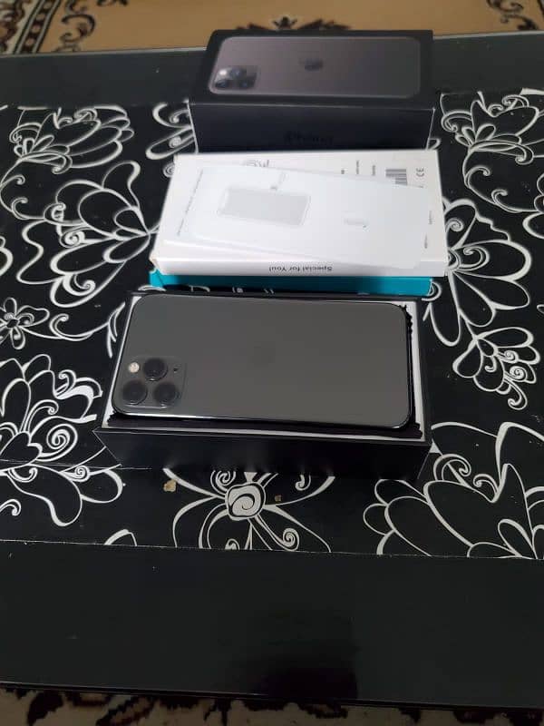 I phone 11pro 512 gb 2