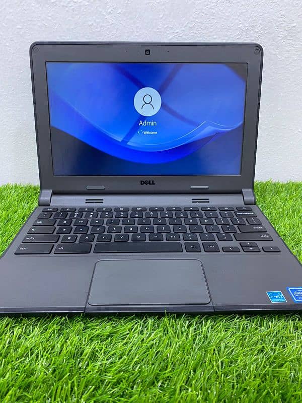 Dell 3120 3rd Generation 4/16GB SSD Laptop 0