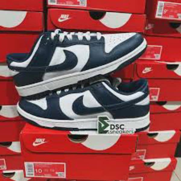 Nike Dunk Shoes For Men And Women - Nike Dunk Shoes - Unisex - Nike. 1