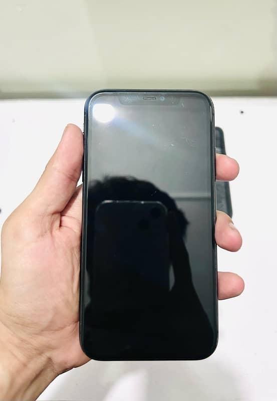 IPHONE 11 128Gb Jv 3