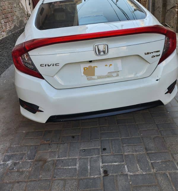 Honda Civic Oriel 2017 0