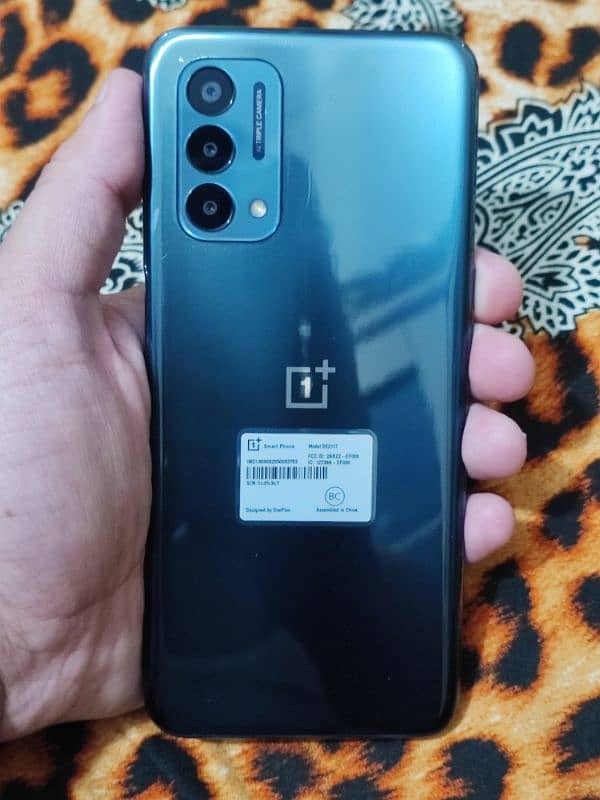 Oneplus N200 4+3/64 box wala 5