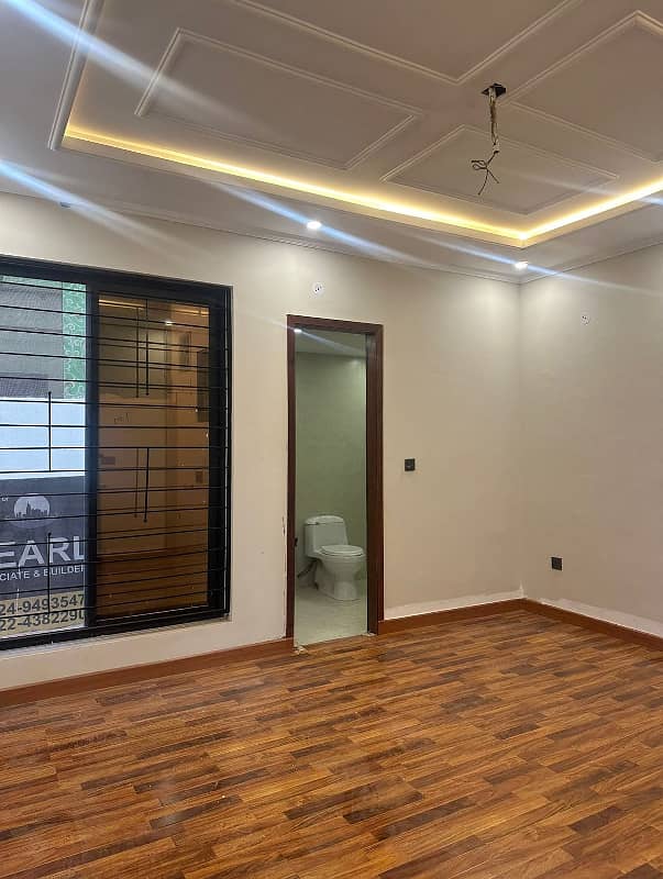 5Marla Beautifully designed Upper Portion For Rent In Park View City Lahore. 0