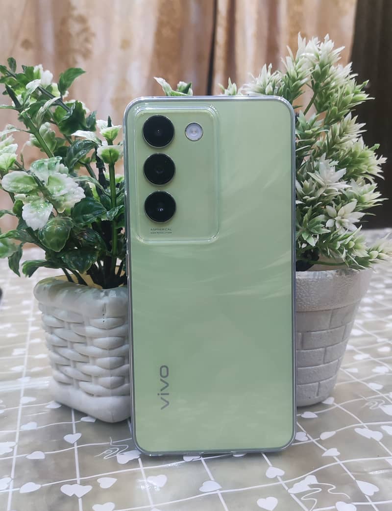 Vivo y100 8/256 Breeze Green color New 0