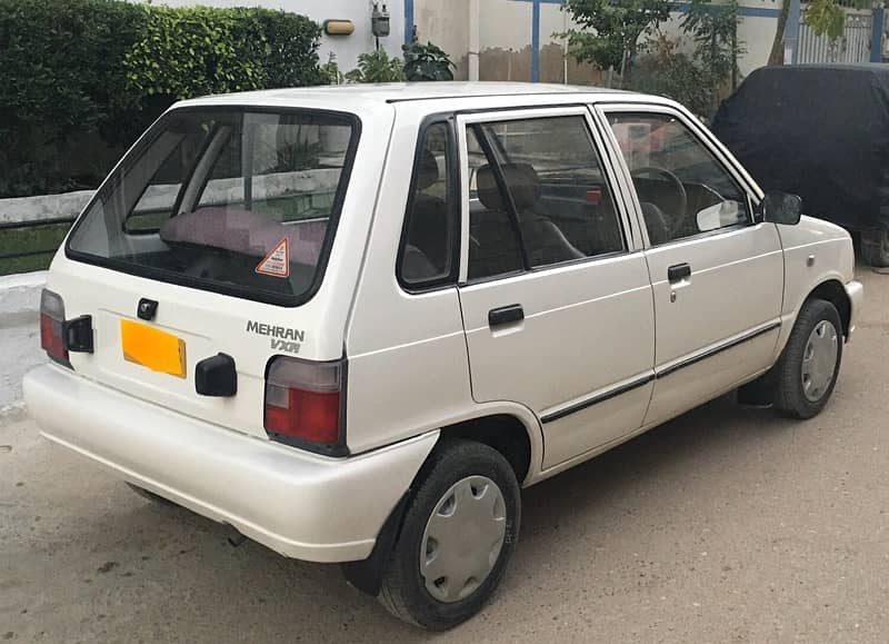 Suzuki Mehran VXR 2016 5