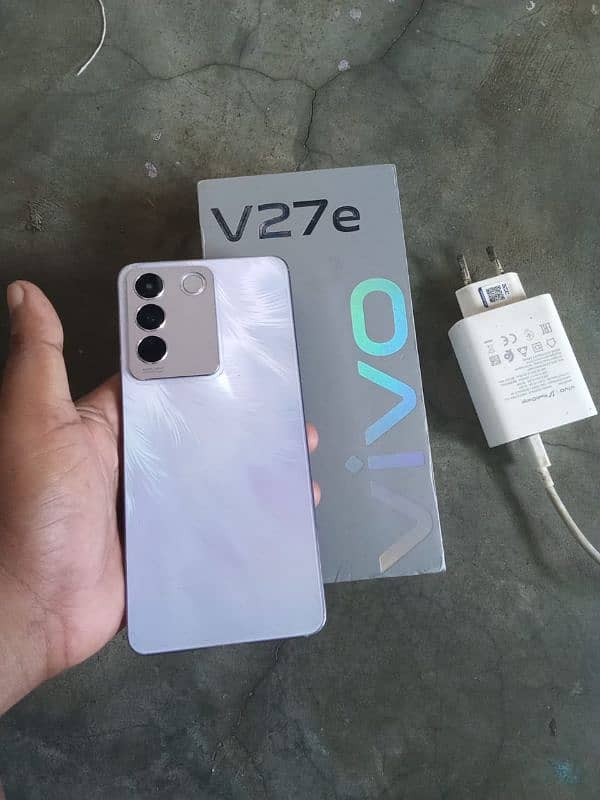 vivo V27e 3