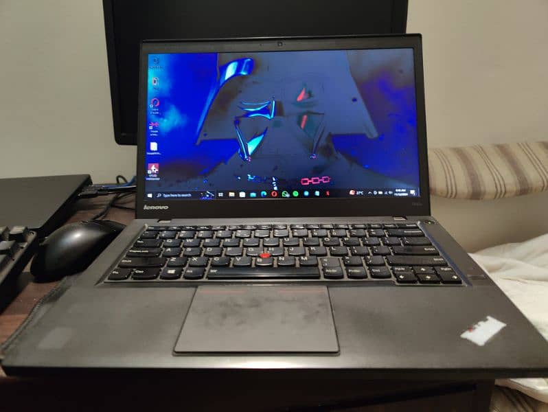 Lenovo t440s 12gb 128gb core i5 4th gen 0