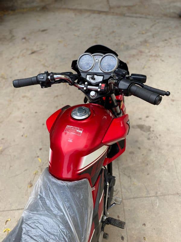 HONDA CB 150F 2022 (RED) 3