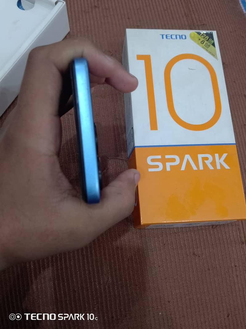 Techno Spark 10 4