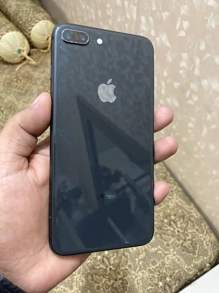 iphone 8 plus 64gb PTA 1