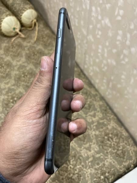 iphone 8 plus 64gb PTA 3