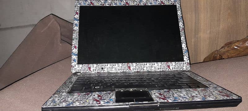 ( Urgent Sale ) Dell latitude E6400 in Good condition 3