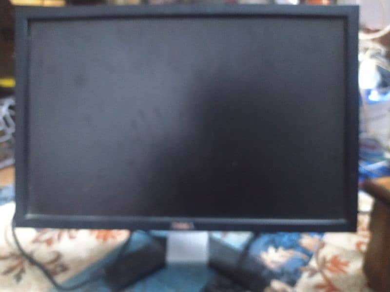 New Dell LED and Acer LCD Monitor For gaming pc 7