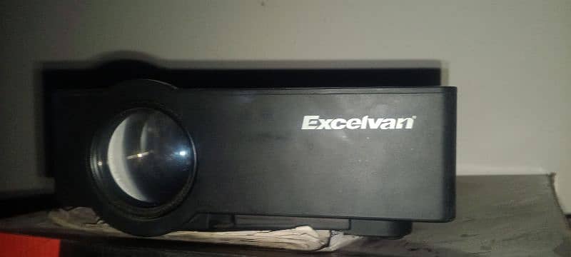 Excelvan Led projector 0