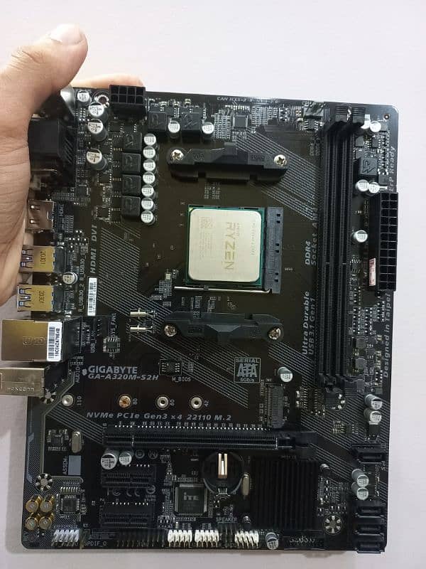 AMD RYZEN MOTHERBOARDS A320 , B450 , B550 , A520 , B650 4