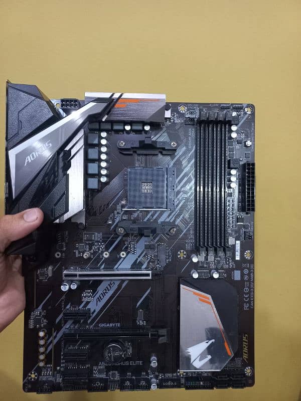 AMD RYZEN MOTHERBOARDS A320 , B450 , B550 , A520 , B650 5