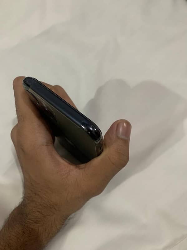 iphone 11 pro 64 gb factory unlock 6