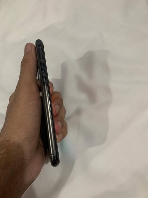 iphone 11 pro 64 gb factory unlock 10