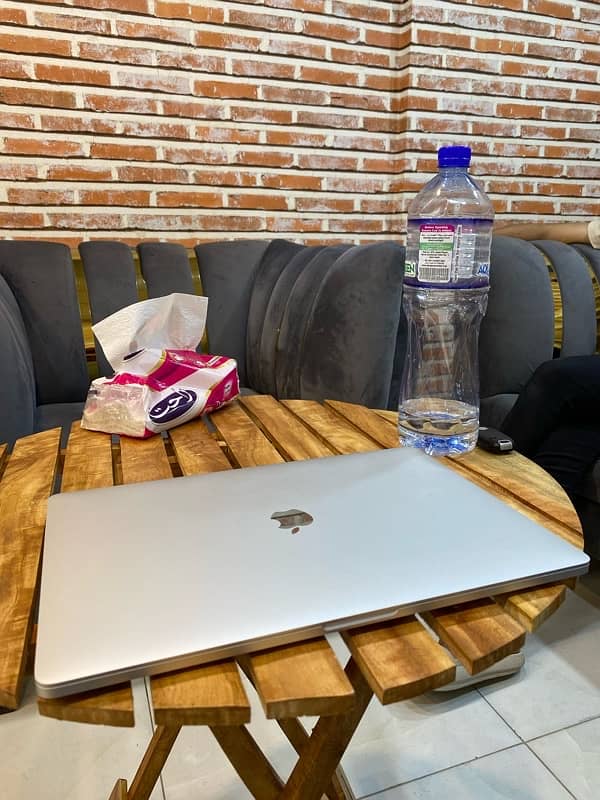 MacBook Pro 2019 64/512gb Brandnew 6