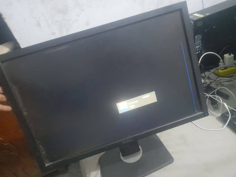 Dell LCD 22 inch 6