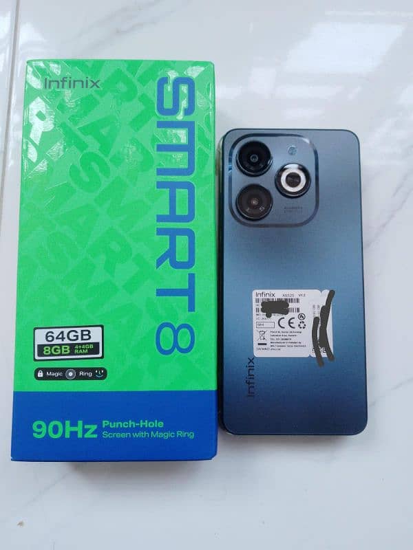 Infinix smart 8 4+4 64 0