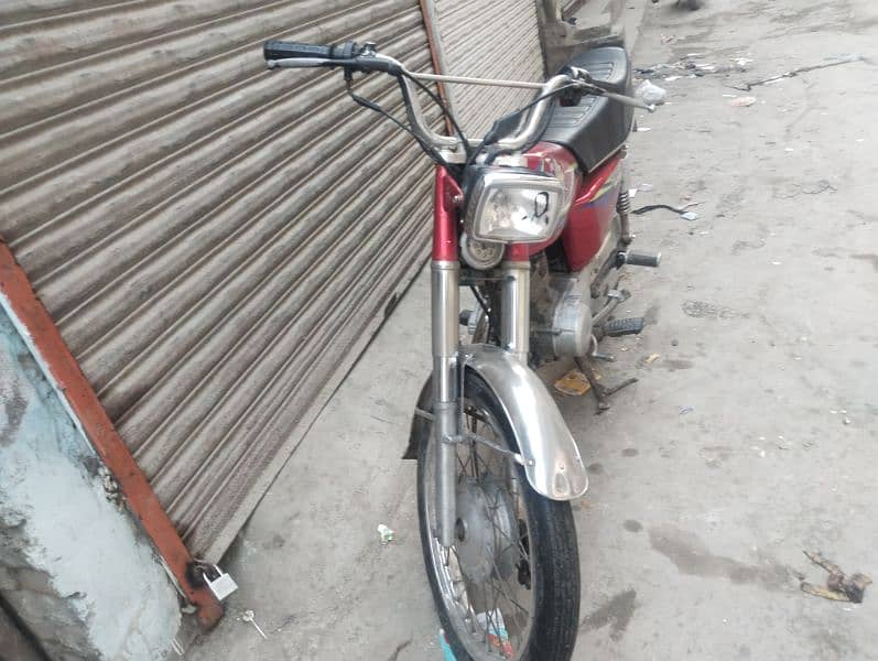 Honda 125 2016 madal full ok bik all documents available 6