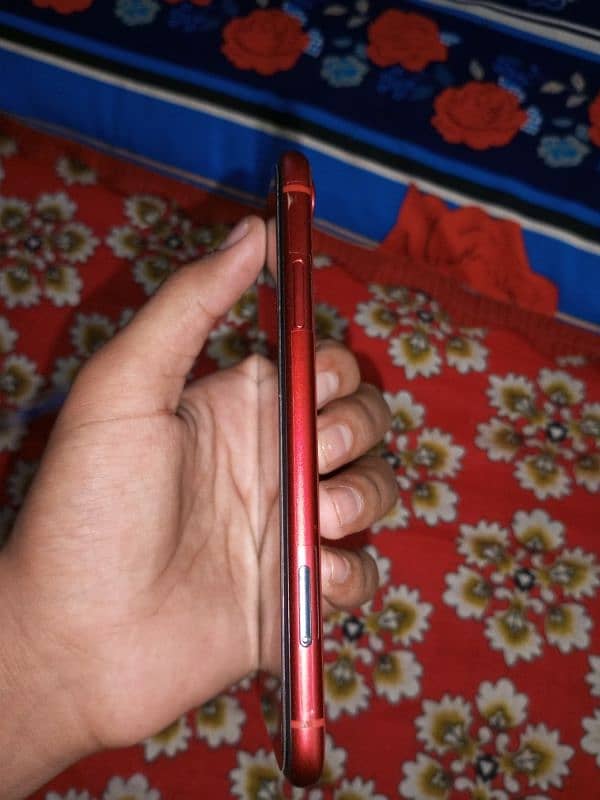 i phone xr 64g 2