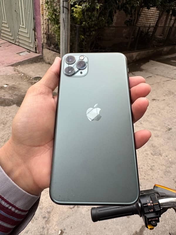 Iphone 11 pro max 6