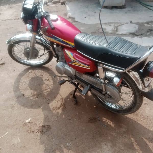 Honda cG125 for sell 13