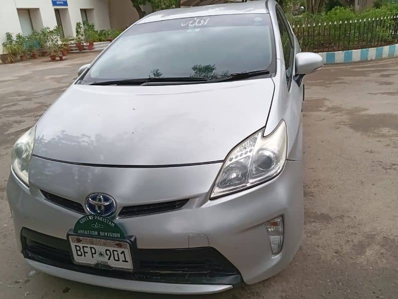 Toyota Prius 2012 3