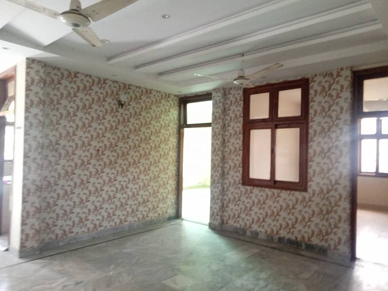 CANTT, 2 KANAL HOUSE FOR SALE UPPER MALL GULBERG GARDEN TOWN SHADMANLAHORE 9