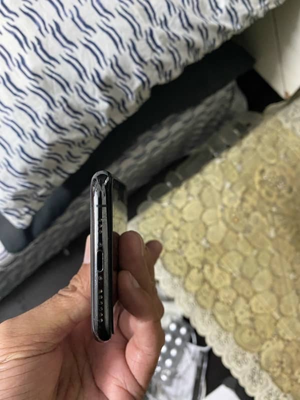 iphone 11 Pro PTA approved 5