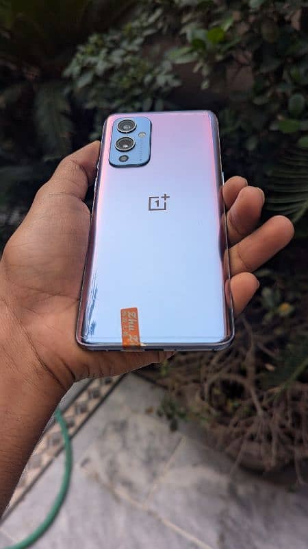 OnePlus 9 0