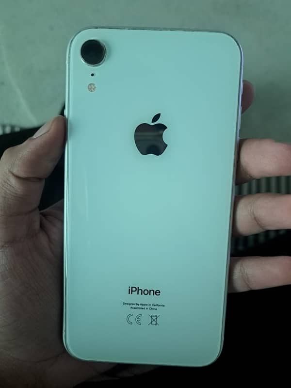 iphone xr pta approved 0