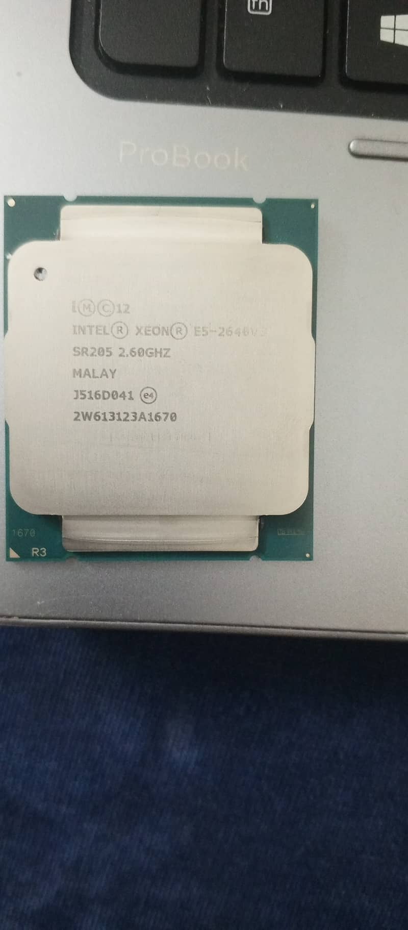 Intel xeon e5 2640 v3 0