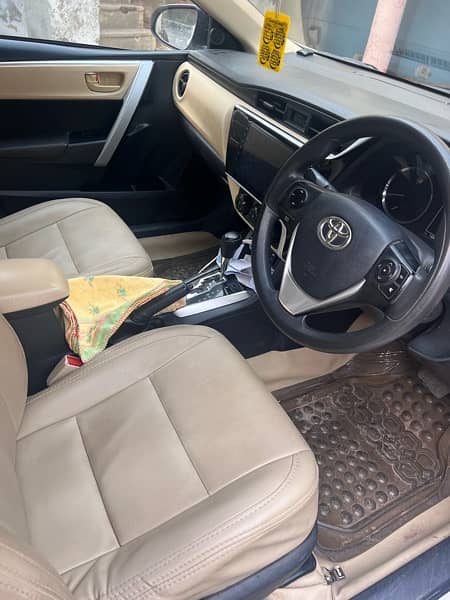 Toyota Corolla Altis 2017 10