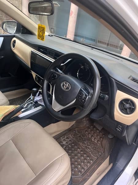 Toyota Corolla Altis 2017 11