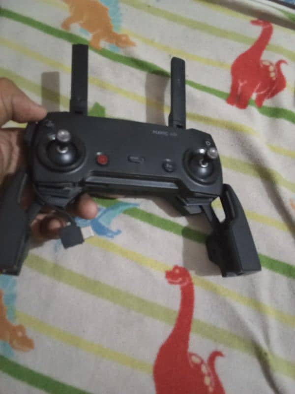 dji Mavic air do battery ke sath acchi condition drone ki 16