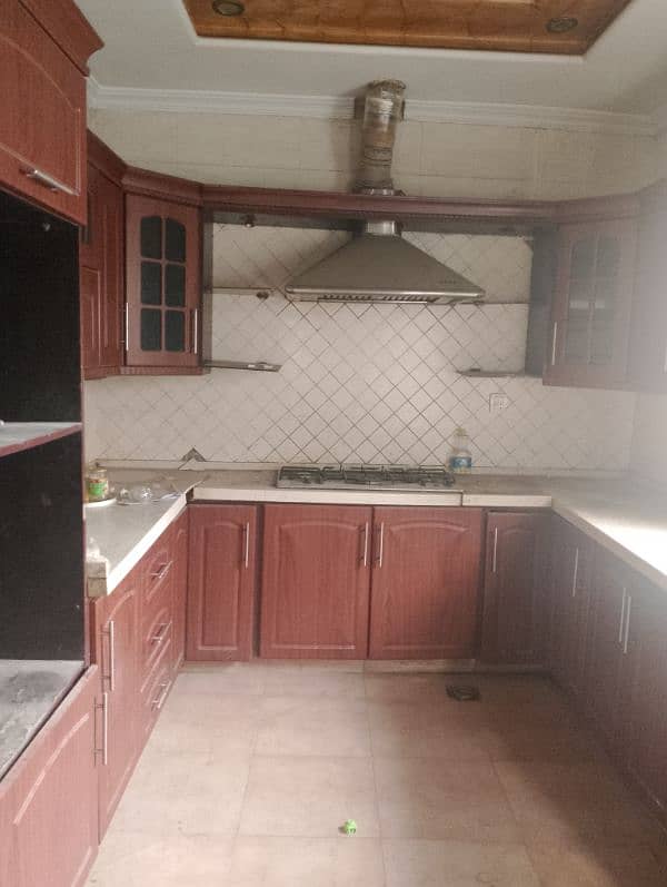 SHALIMAR LINK RD 4 MARLA HOUSE FOR RENT NR SHALIMAR HOSPITAL 0