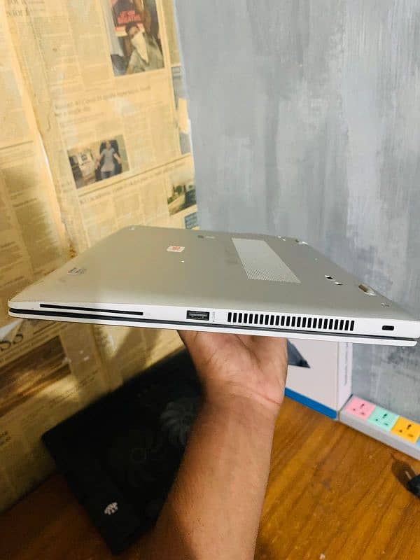 HP elitebook ryzen 7 pro 4