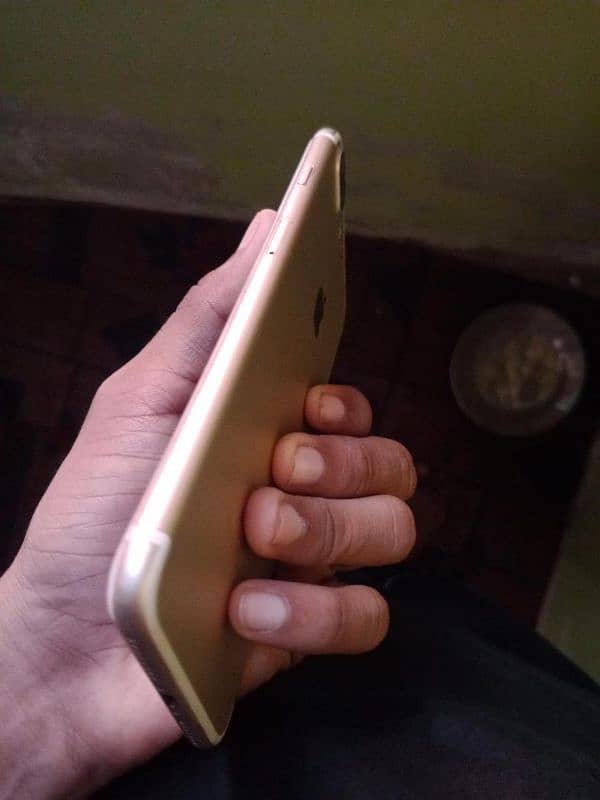 iphone 7 plus non pta all ok good condition 10 by 10 3