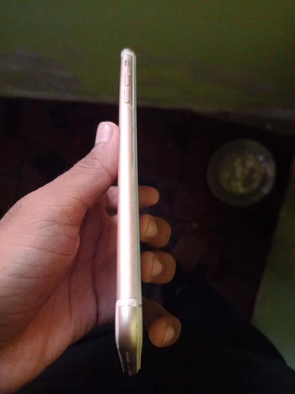 iphone 7 plus non pta all ok good condition 10 by 10 4