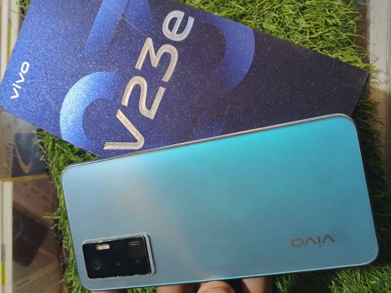 vivo v23e with complete box 0