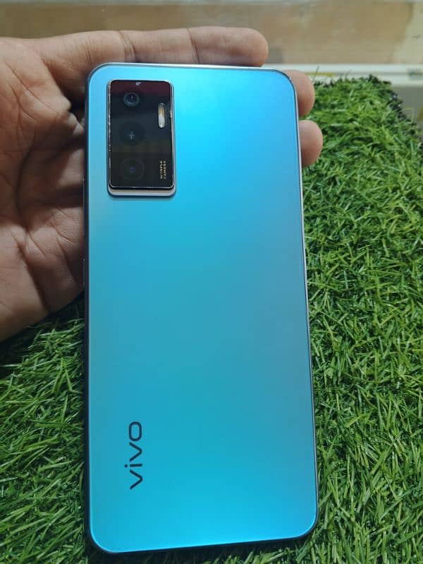 vivo v23e with complete box 4