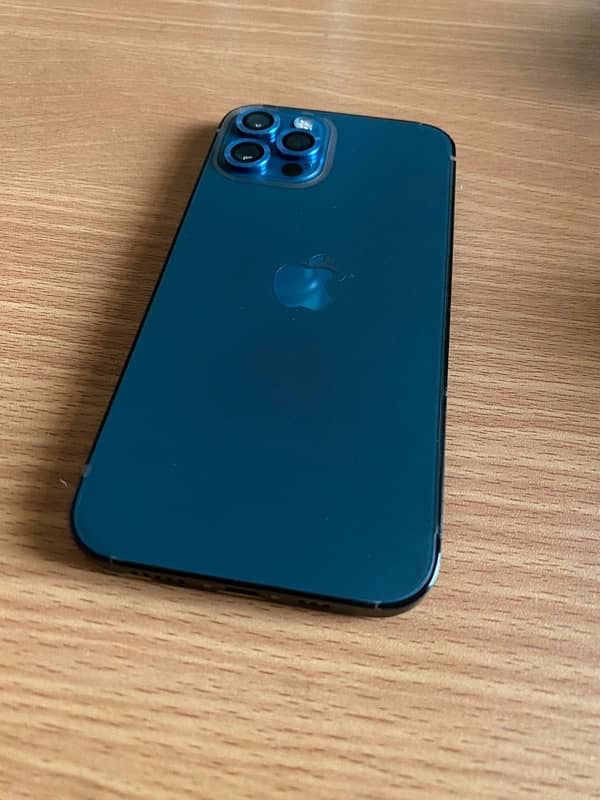 iphone 12 pro 256 gb Blue color 3