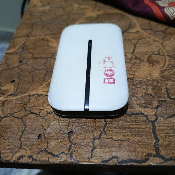 Zong bolt plus 4g wifi hotspot internet device 0