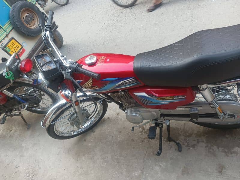 Honda 125 /2024 5