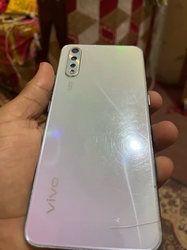 vivo S1 0