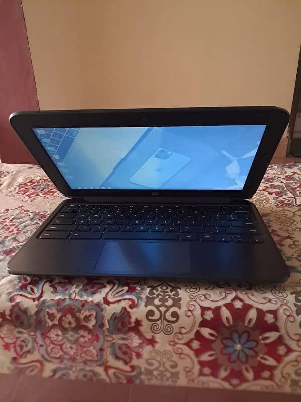 HP laptop 4GB memory 16GB storage window supported 1